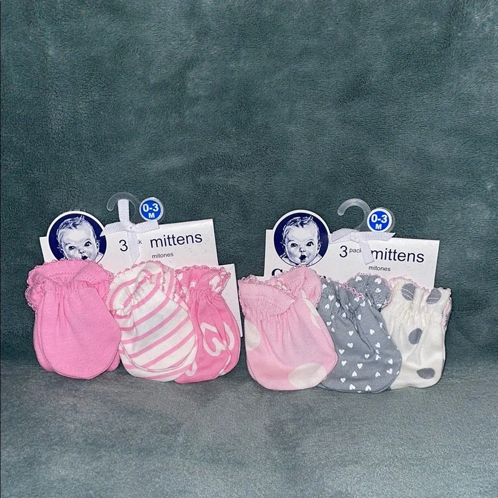NWT 2 pack of Baby Mittens 3-Pack in Pink & Gray